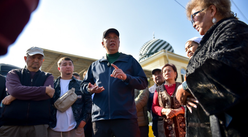 Ак-Босого конушунун тургундары жол курулушун улантууну колдошту