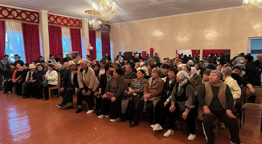 Бишкек шаарынын райондорунда тургундар V Элдик курултайга делегаттарды шайлоодо